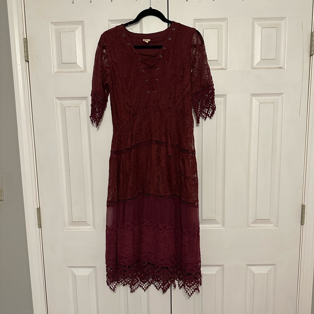 Burgundy lace midi dress